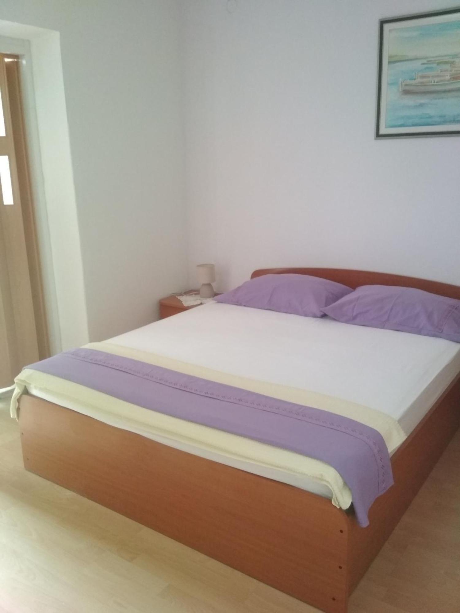 Apartmani Carevic Baška Voda Eksteriør billede