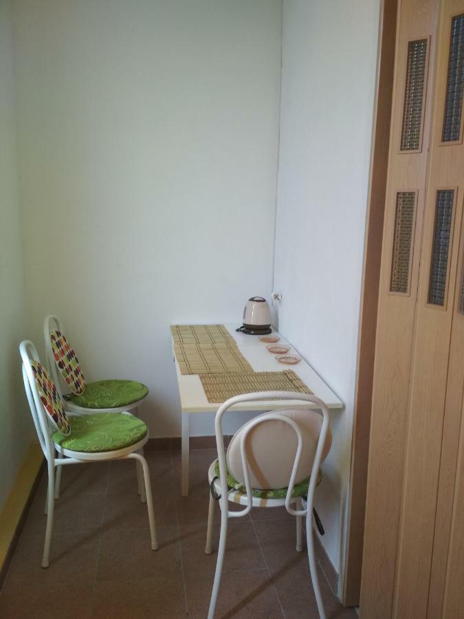 Apartmani Carevic Baška Voda Eksteriør billede